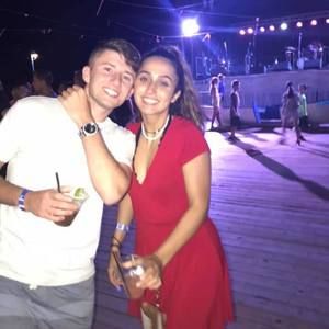 Meet your Posher, Casey